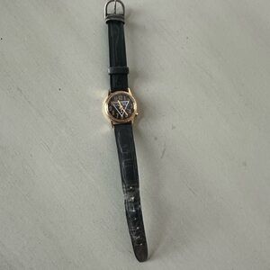 Vintage guess wristwatch